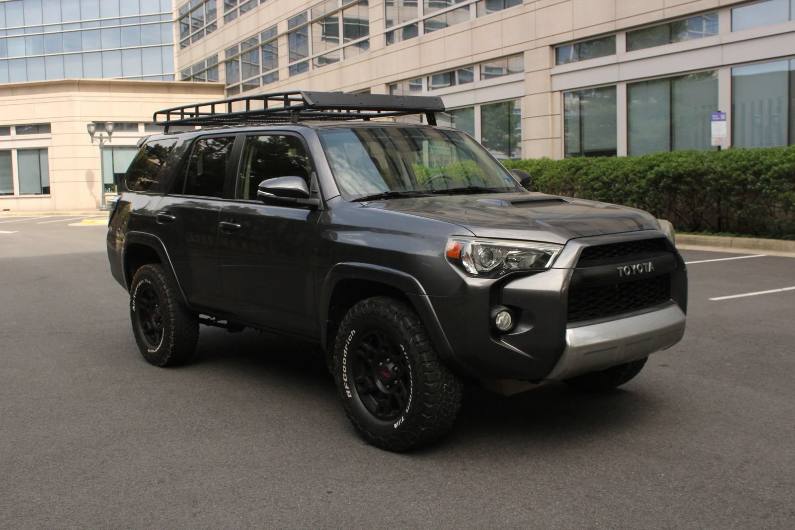 Used 2016 Toyota 4Runner Trail Premium AWD/4WD image 1