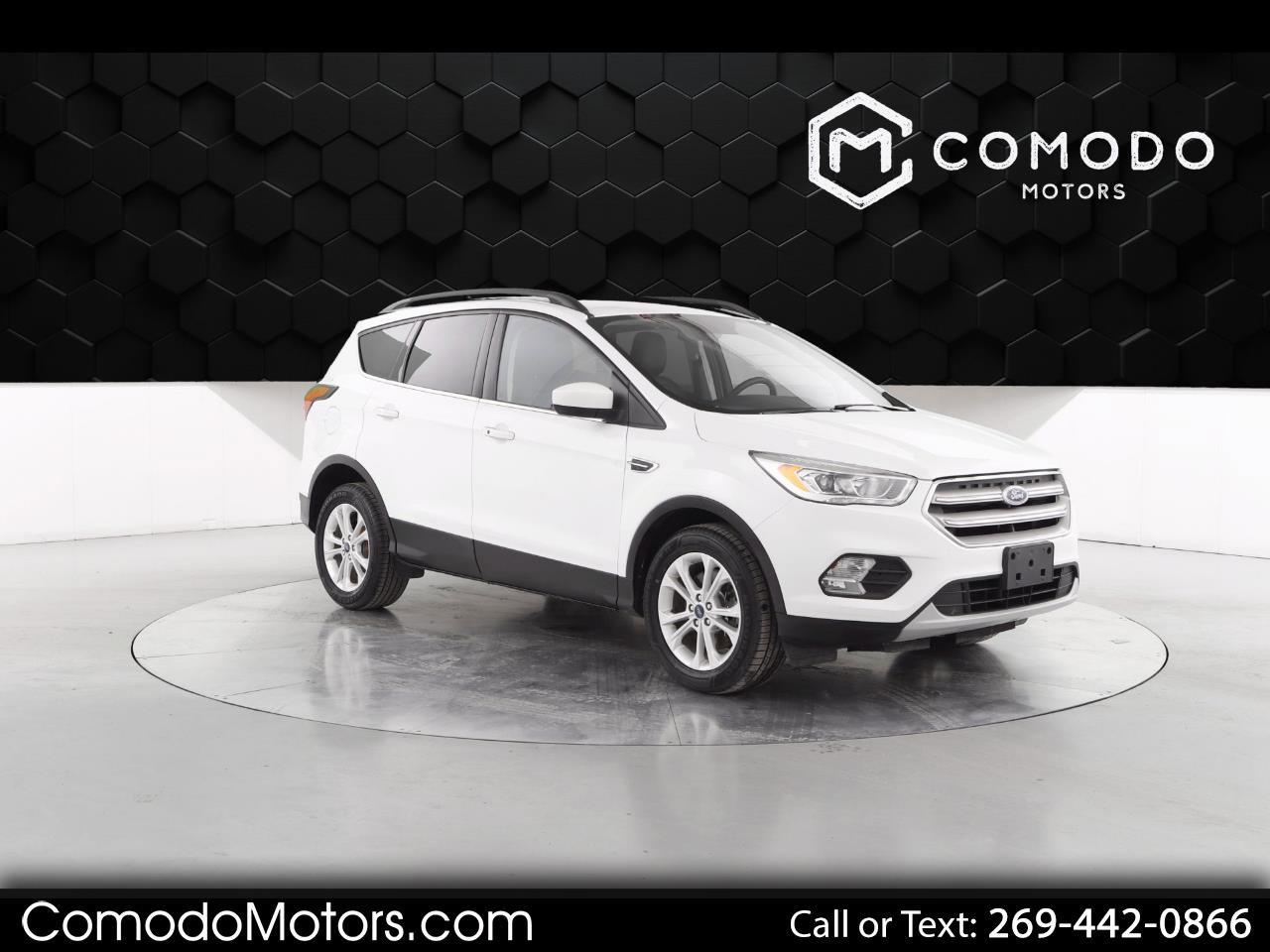 Used 2019 Ford Escape SEL image 1