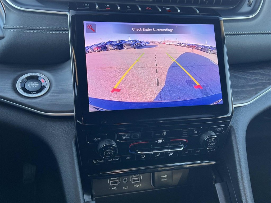 New 2025 Jeep Grand Cherokee L Limited image 15