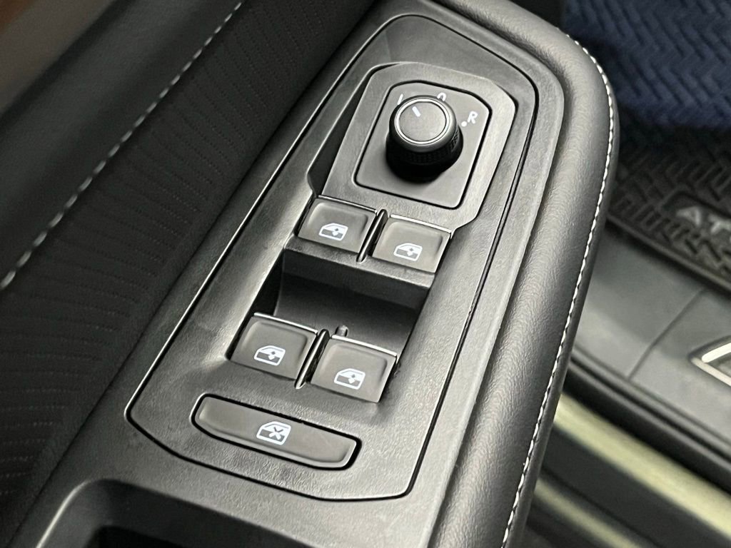 New 2026 Volkswagen Atlas SE image 14