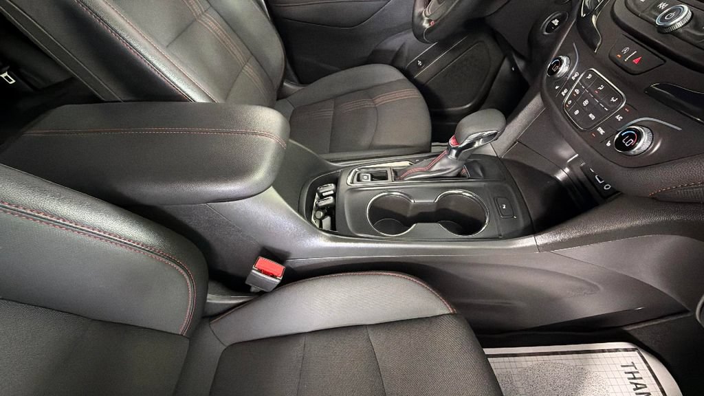 Certified 2024 Chevrolet Equinox RS FWD image 34