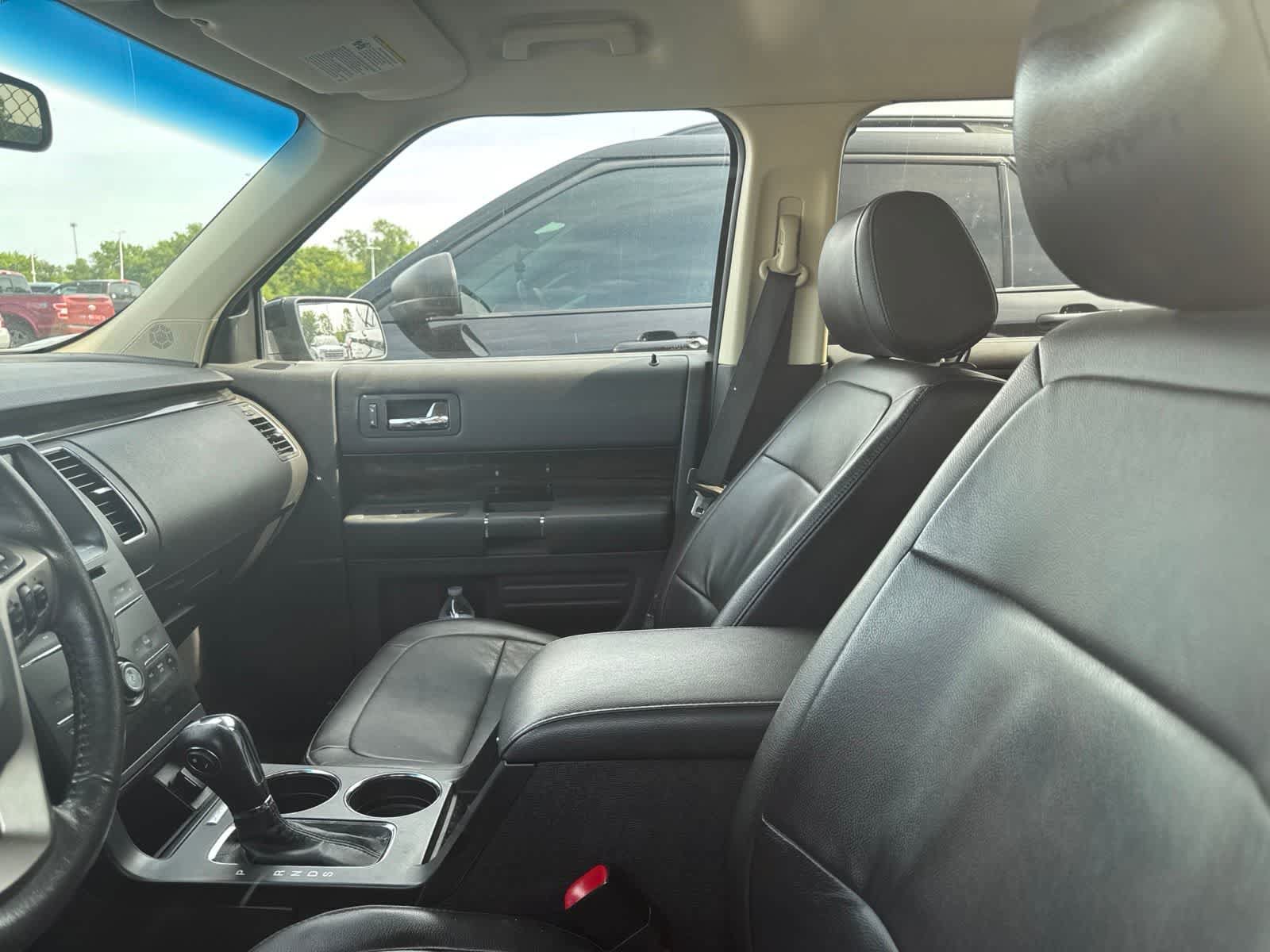 Used 2019 Ford Flex SEL w/ Equipment Group 202A AWD/4WD image 30