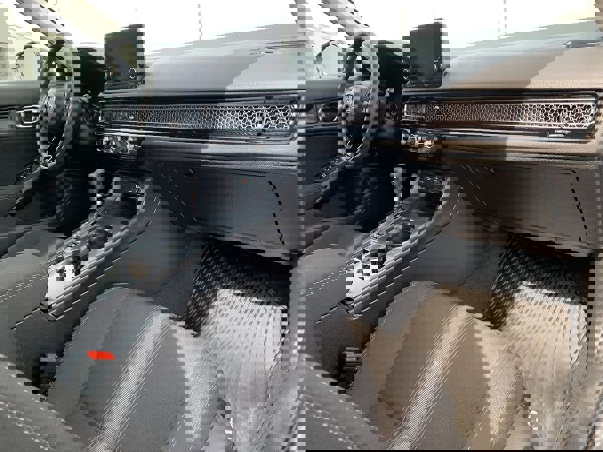 Used 2023 Honda Civic LX image 29