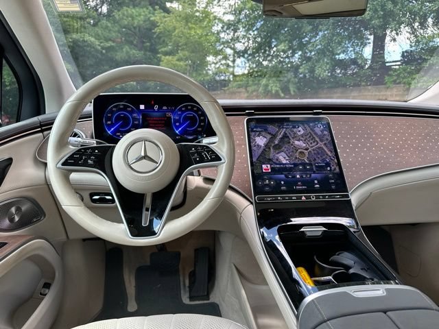 Certified 2023 Mercedes-Benz EQS 450+ SUV image 11