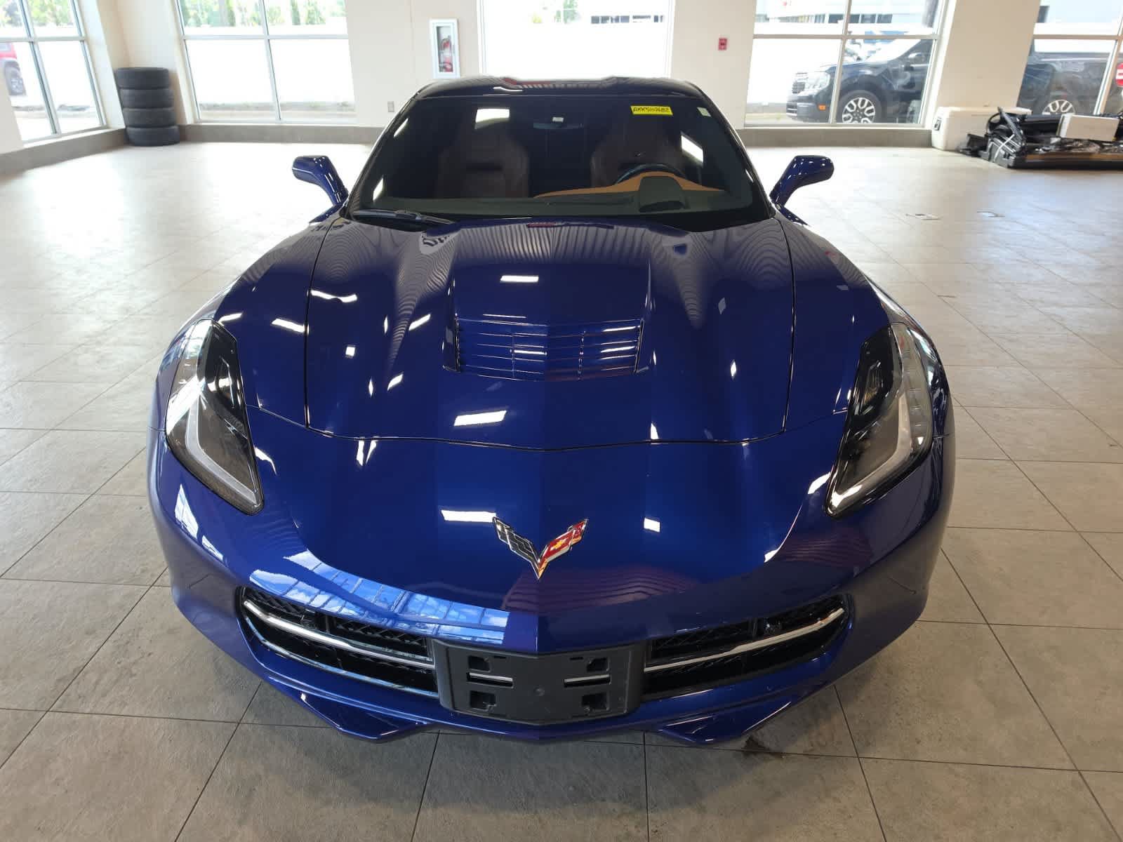 Used 2019 Chevrolet Corvette Stingray Coupe w/ 2LT Preferred Equipment Group RWD image 2
