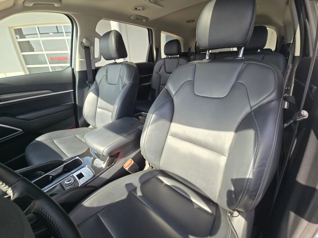 Used 2021 Kia Telluride S AWD/4WD image 18
