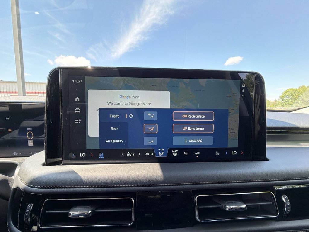 New 2026 Lincoln Aviator AWD w/ Jet Appearance Package image 19