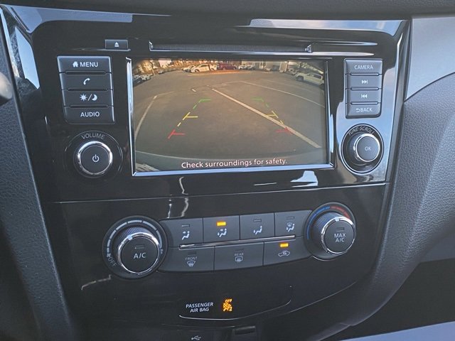 Certified 2021 Nissan Rogue Sport S image 3