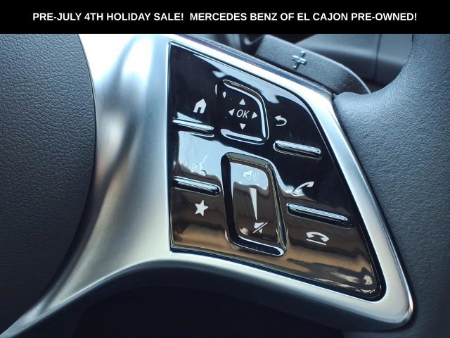 Used 2026 Mercedes-Benz GLC 300 image 11