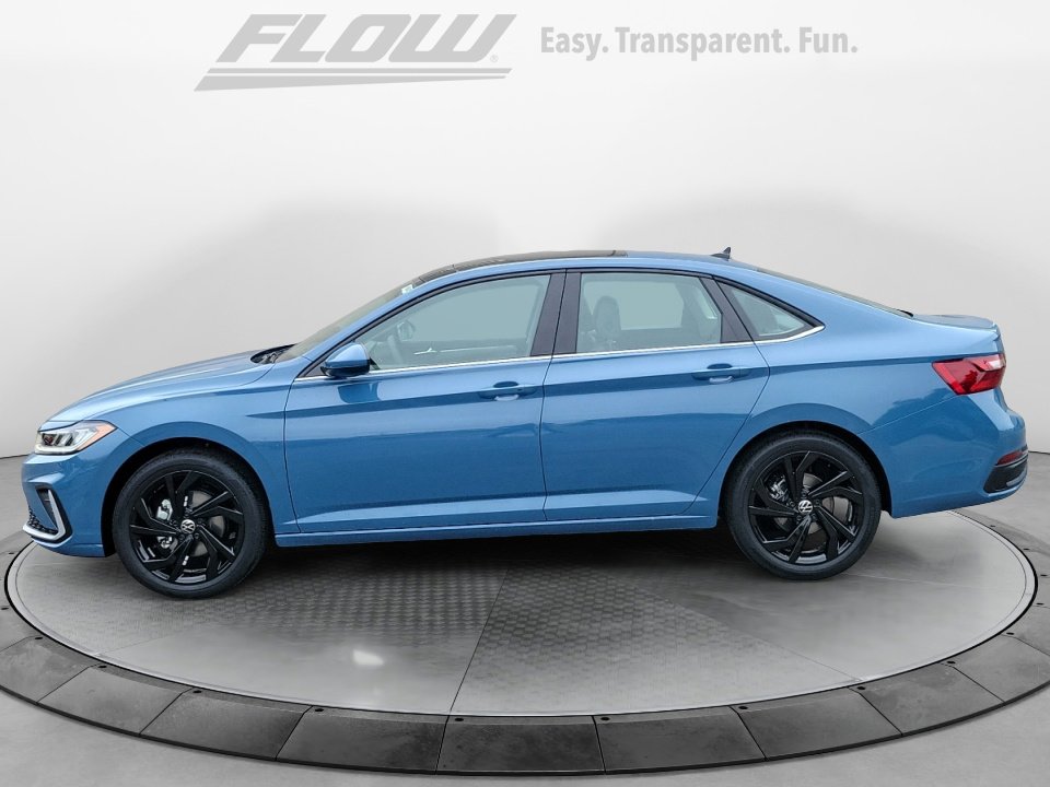 New 2026 Volkswagen Jetta SE image 4