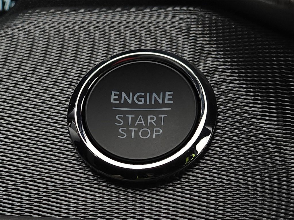 Used 2025 Ford Explorer ST image 16