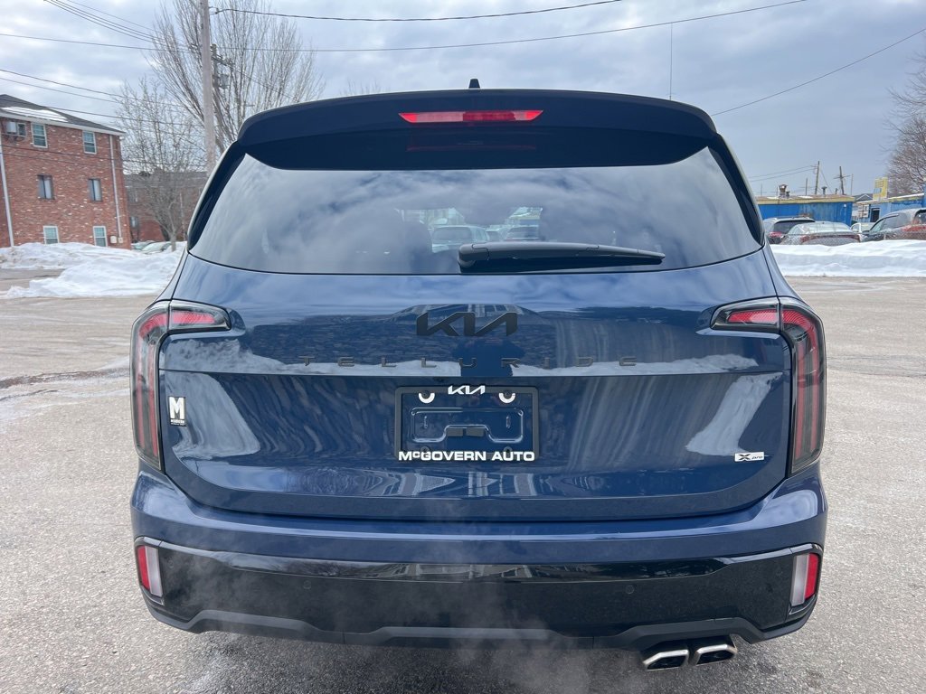 Certified 2025 Kia Telluride AWD image 4
