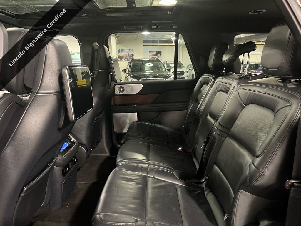 Used 2023 Lincoln Navigator L Reserve image 24