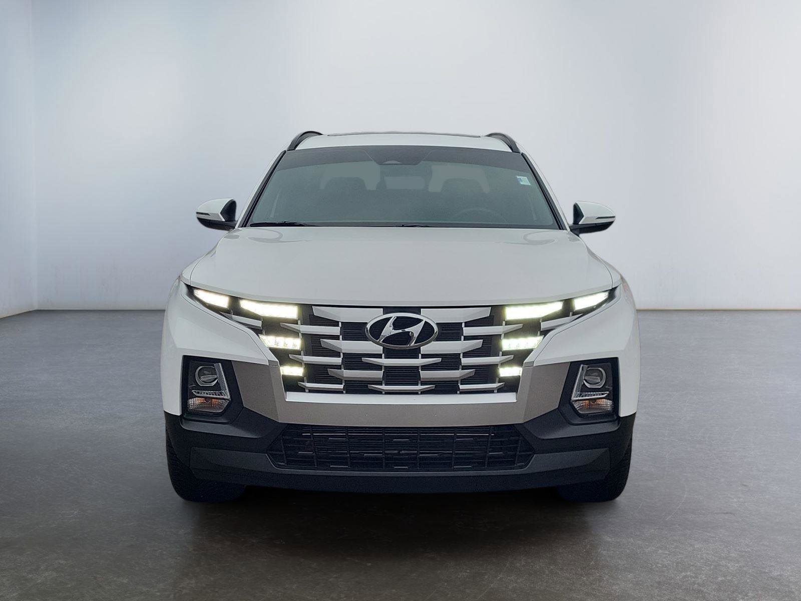 Used 2023 Hyundai Santa Cruz SEL w/ Activity Package image 8