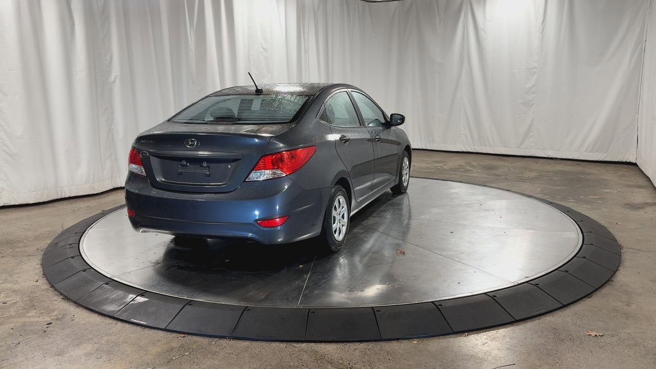Used 2012 Hyundai Accent GLS w/ Comfort Pkg 2 FWD image 9