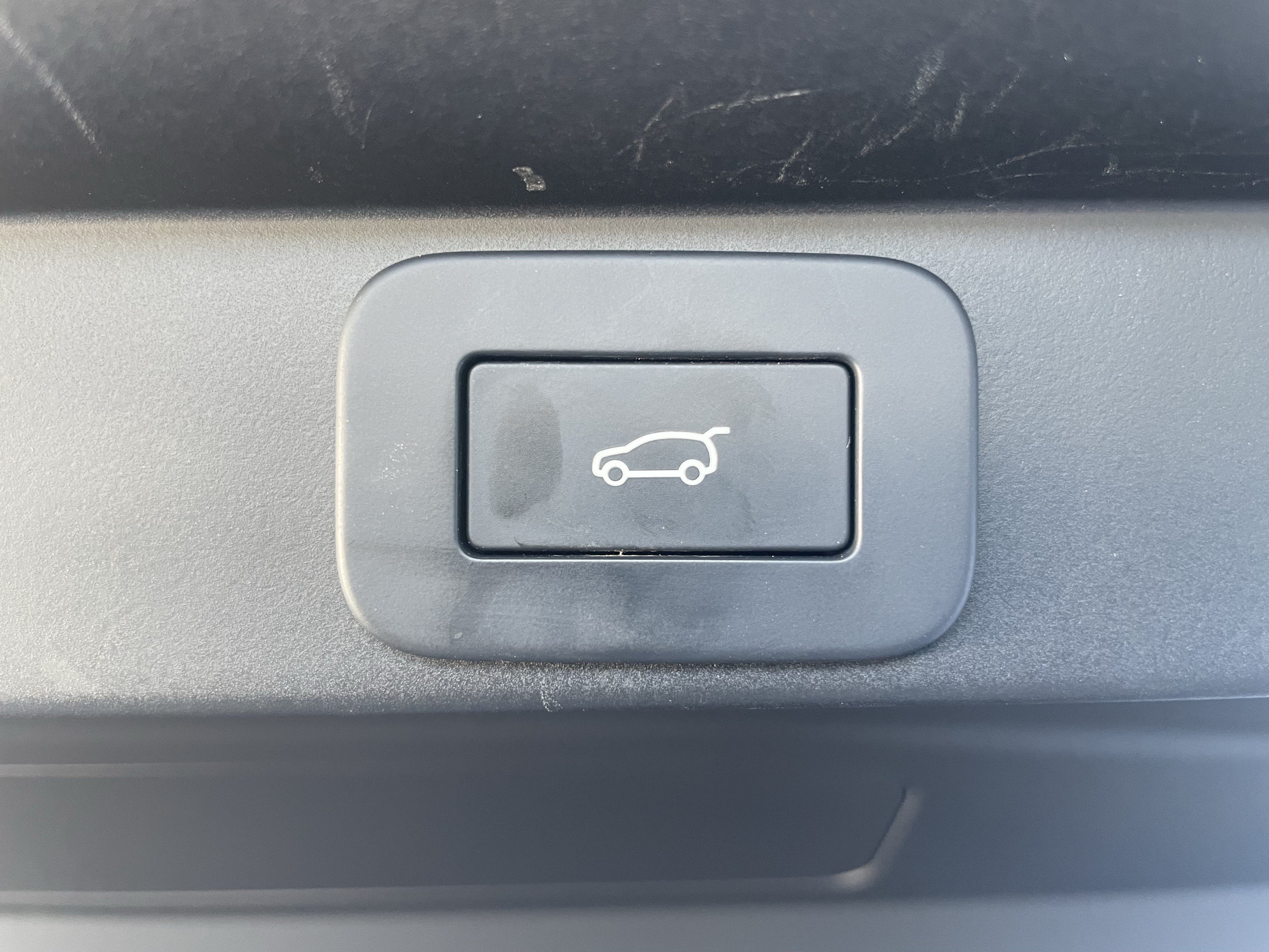 Used 2023 Land Rover Range Rover SE AWD/4WD image 38
