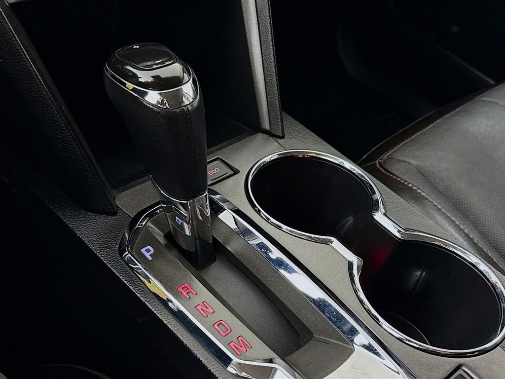 Used 2017 GMC Terrain SLT image 16