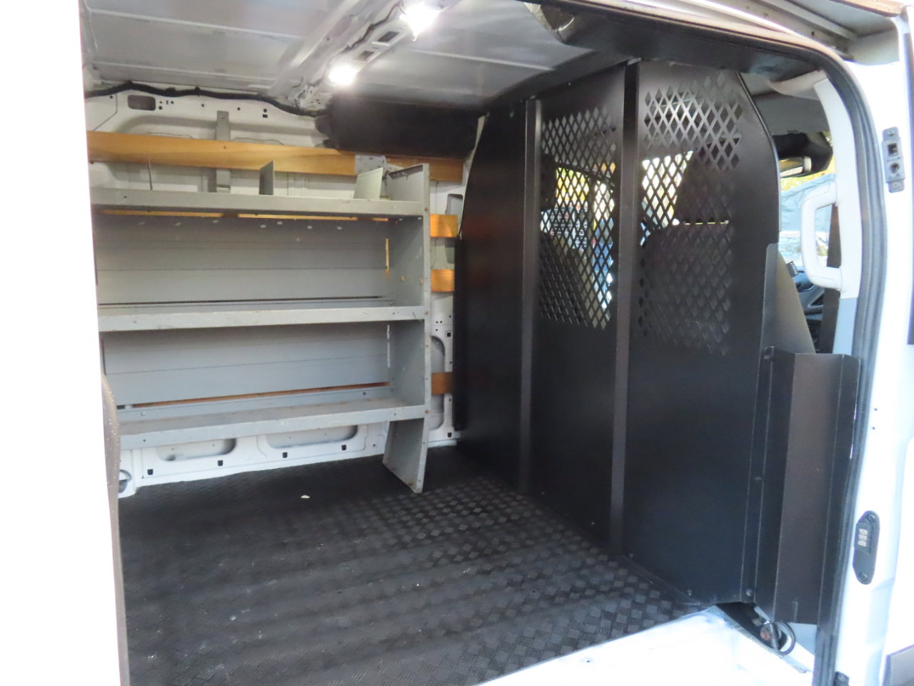 Used 2018 Ford Transit 250 130 Low Roof w/ Exterior Upgrade Package image 16