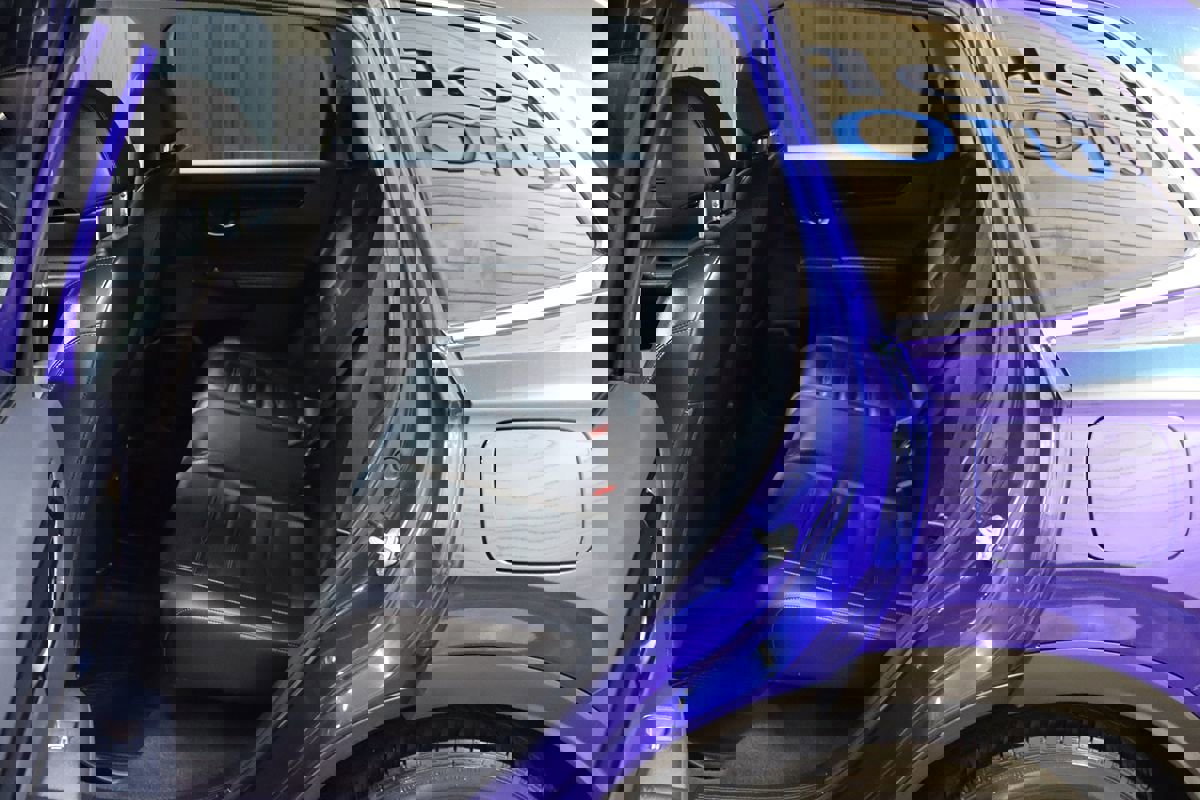 Used 2025 Honda CR-V EX-L image 53