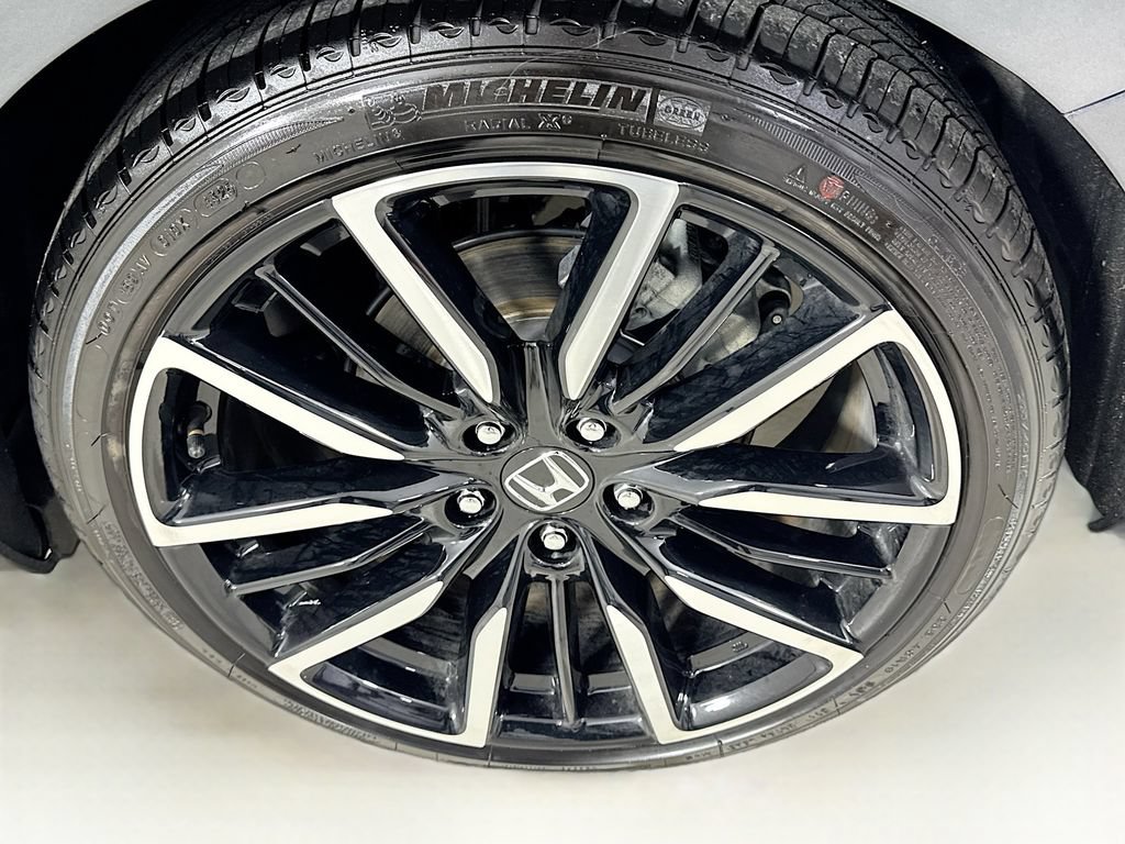 Used 2025 Honda Accord Touring image 43