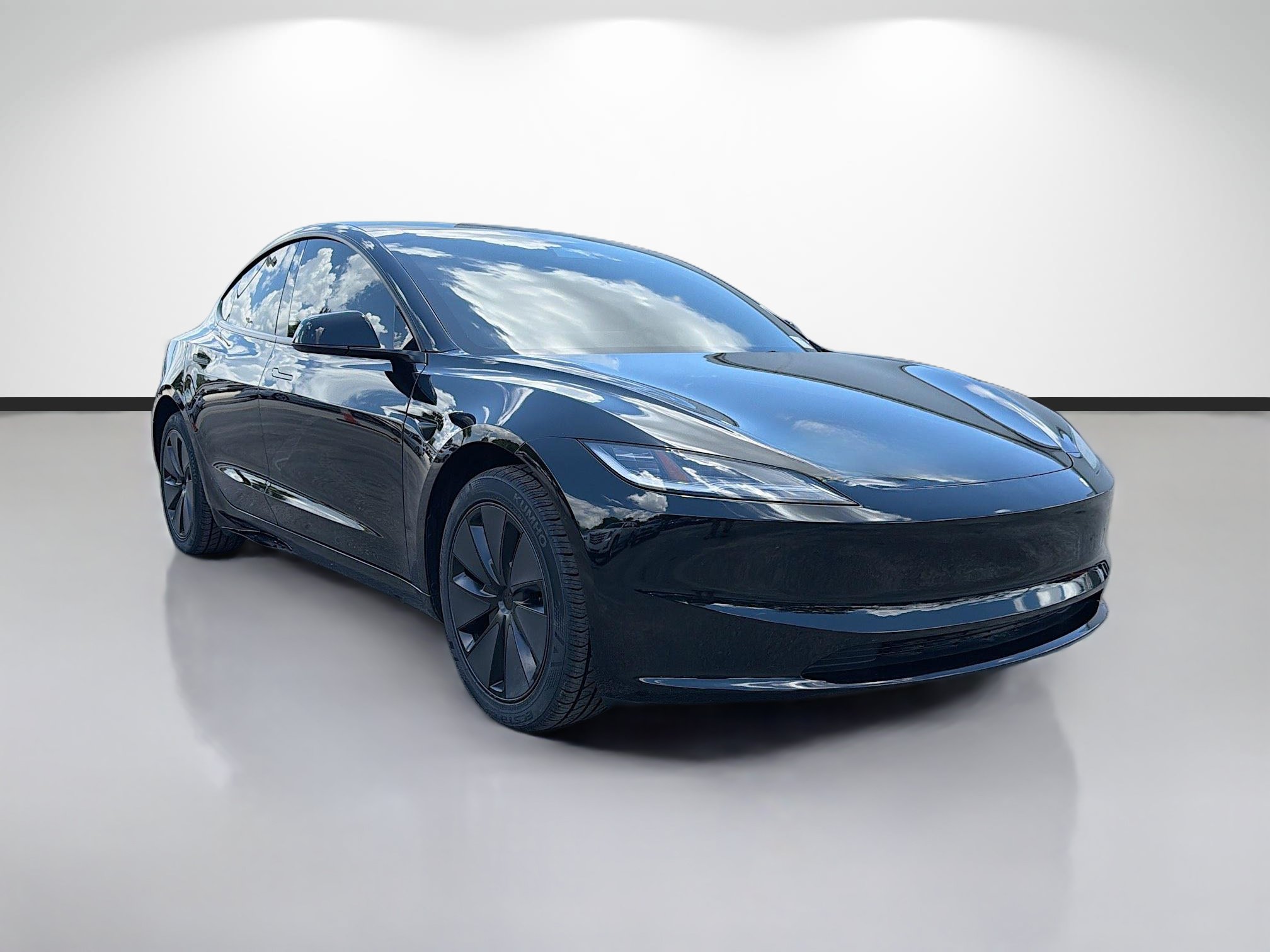 Used 2025 Tesla Model 3 Long Range RWD image 1