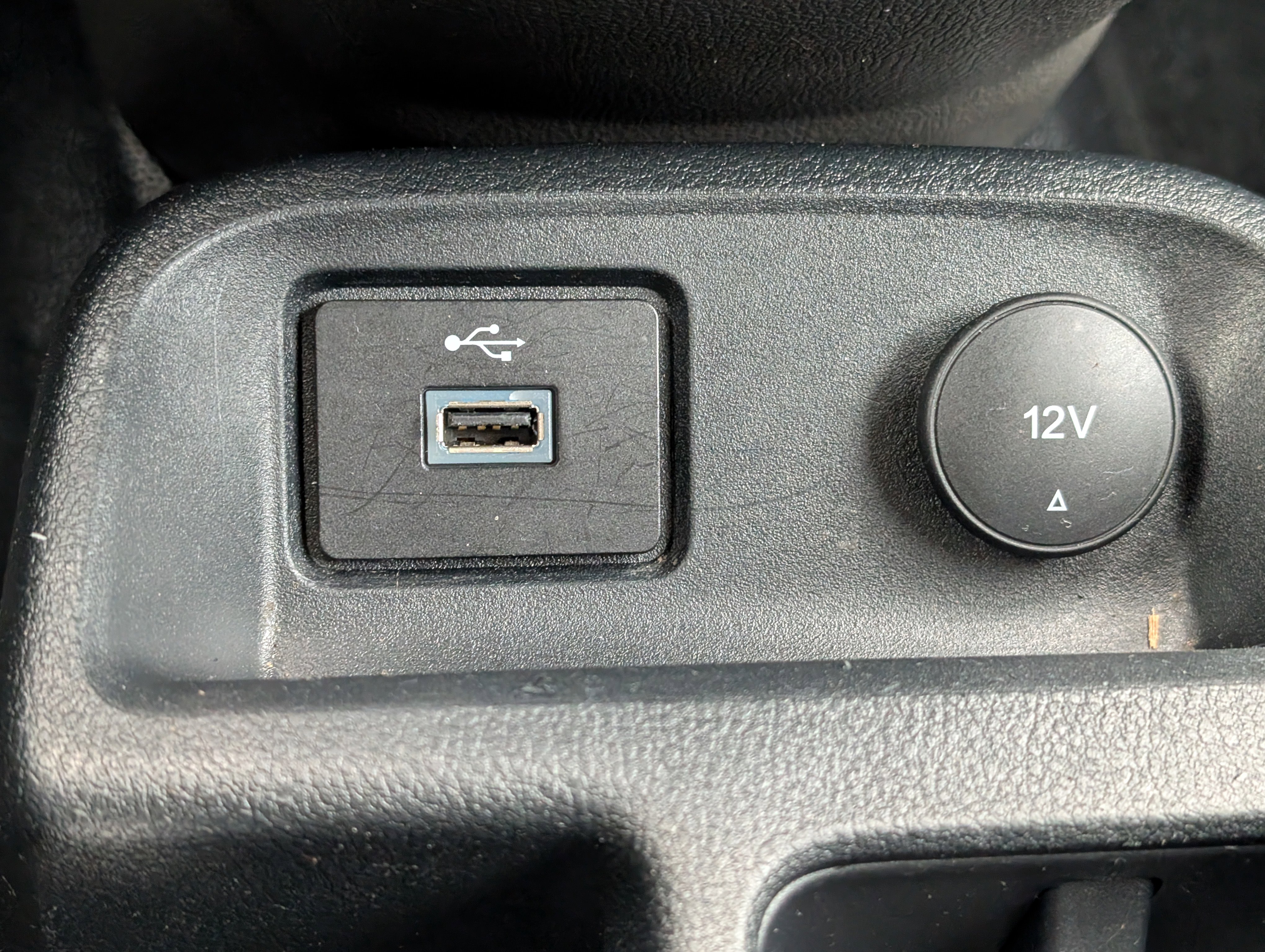 Used 2020 Ford Transit Connect XL image 21