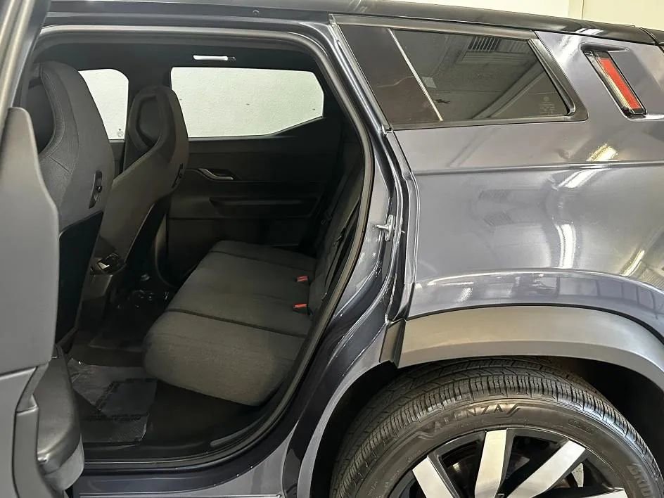 Used 2023 Fisker Ocean Ultra image 17