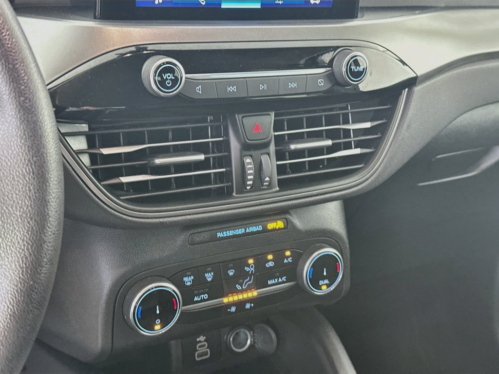 Used 2025 Ford Escape Active FWD image 18