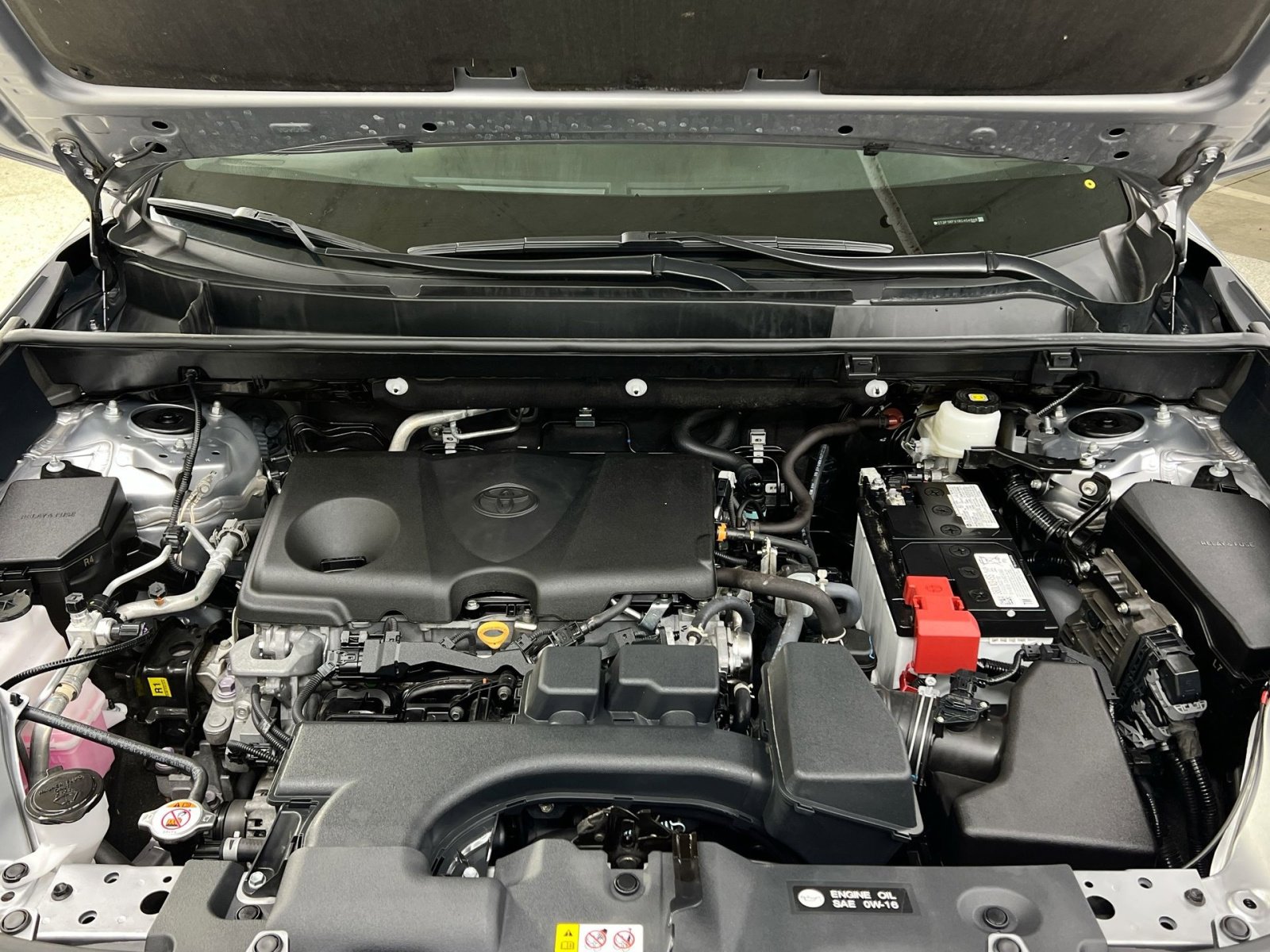 Used 2024 Toyota RAV4 XLE image 32