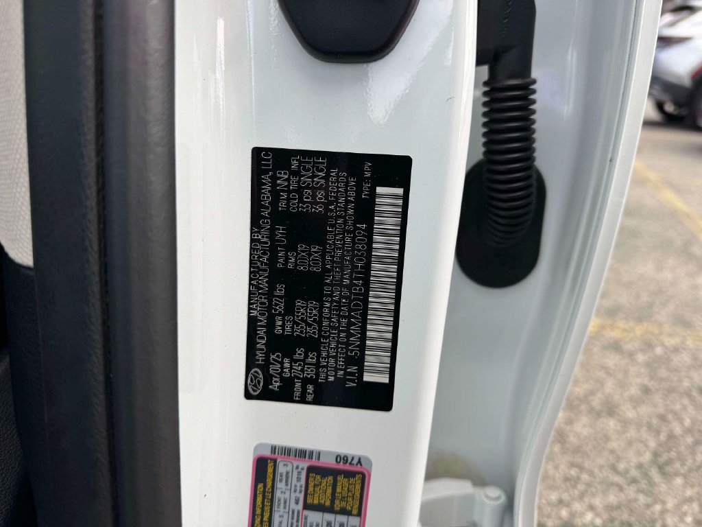 Certified 2026 Genesis GV70 2.5T AWD/4WD image 30