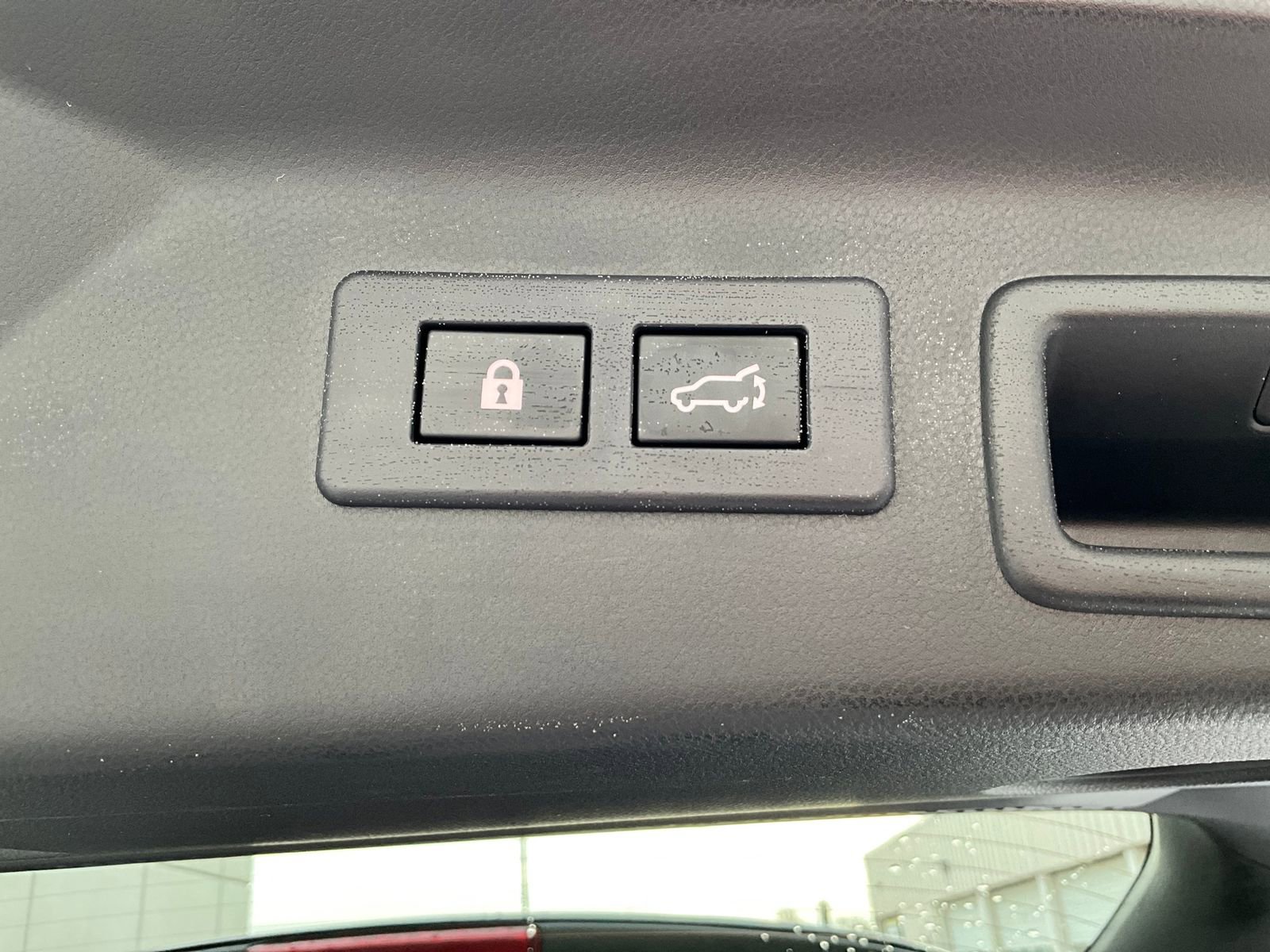 Certified 2025 Subaru Forester Limited image 30