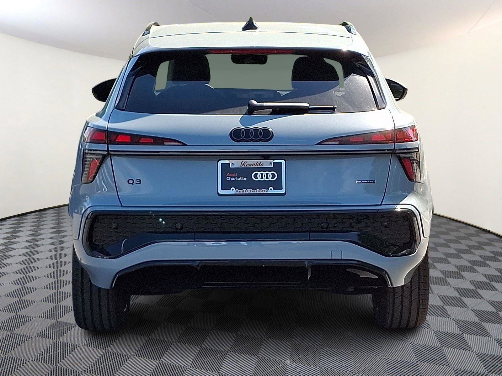 New 2026 Audi Q3 quattro 2.0T image 5