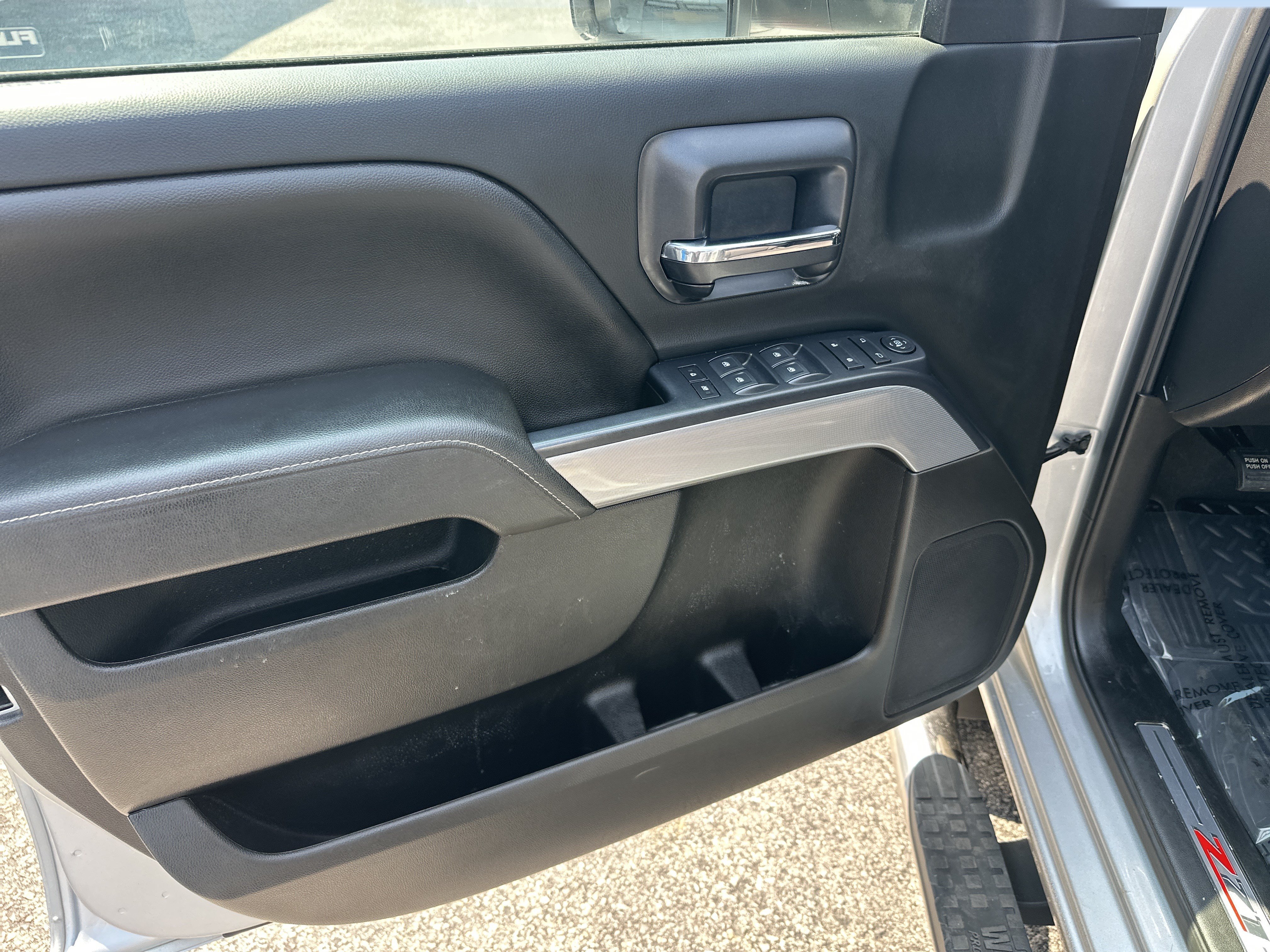 Certified 2019 Chevrolet Silverado 2500 LT w/ LT Convenience Package AWD/4WD image 13