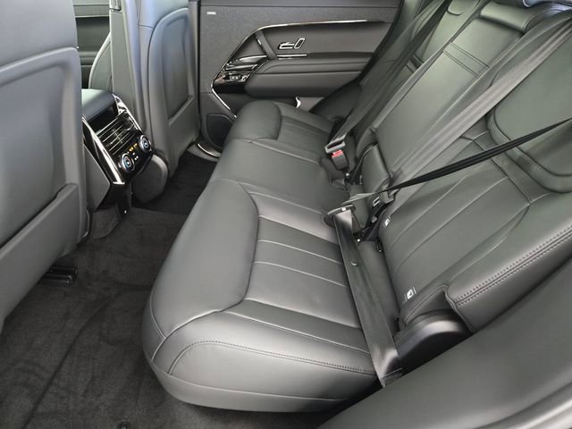 New 2026 Land Rover Range Rover Sport Dynamic SE AWD/4WD image 5