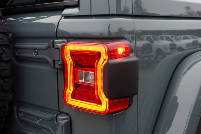 New 2026 Jeep Wrangler Unlimited Rubicon w/ Technology Group image 7