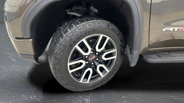 Used 2024 GMC Sierra 1500 AT4 w/ AT4 Premium Package AWD/4WD image 38