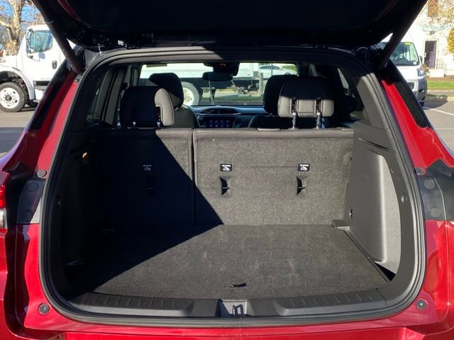 Used 2022 Chevrolet TrailBlazer RS w/ Sun and Liftgate Package image 12