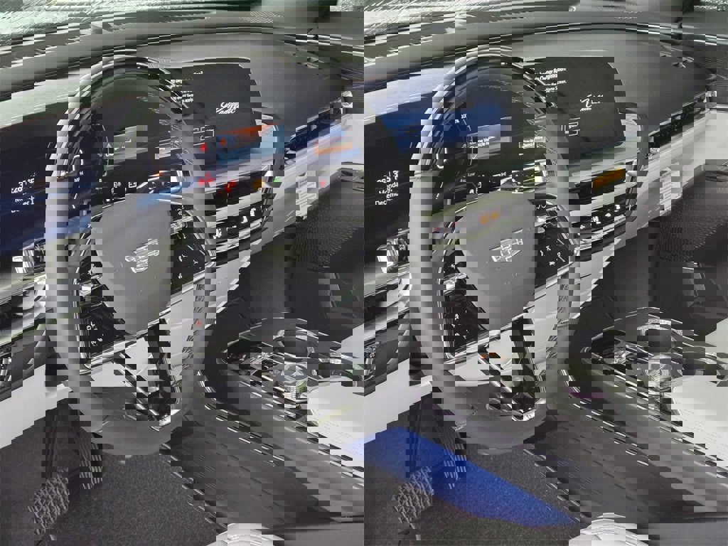 New 2026 Cadillac Lyriq Sport image 18