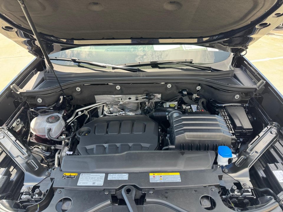 Certified 2026 Volkswagen Atlas SE AWD/4WD image 16