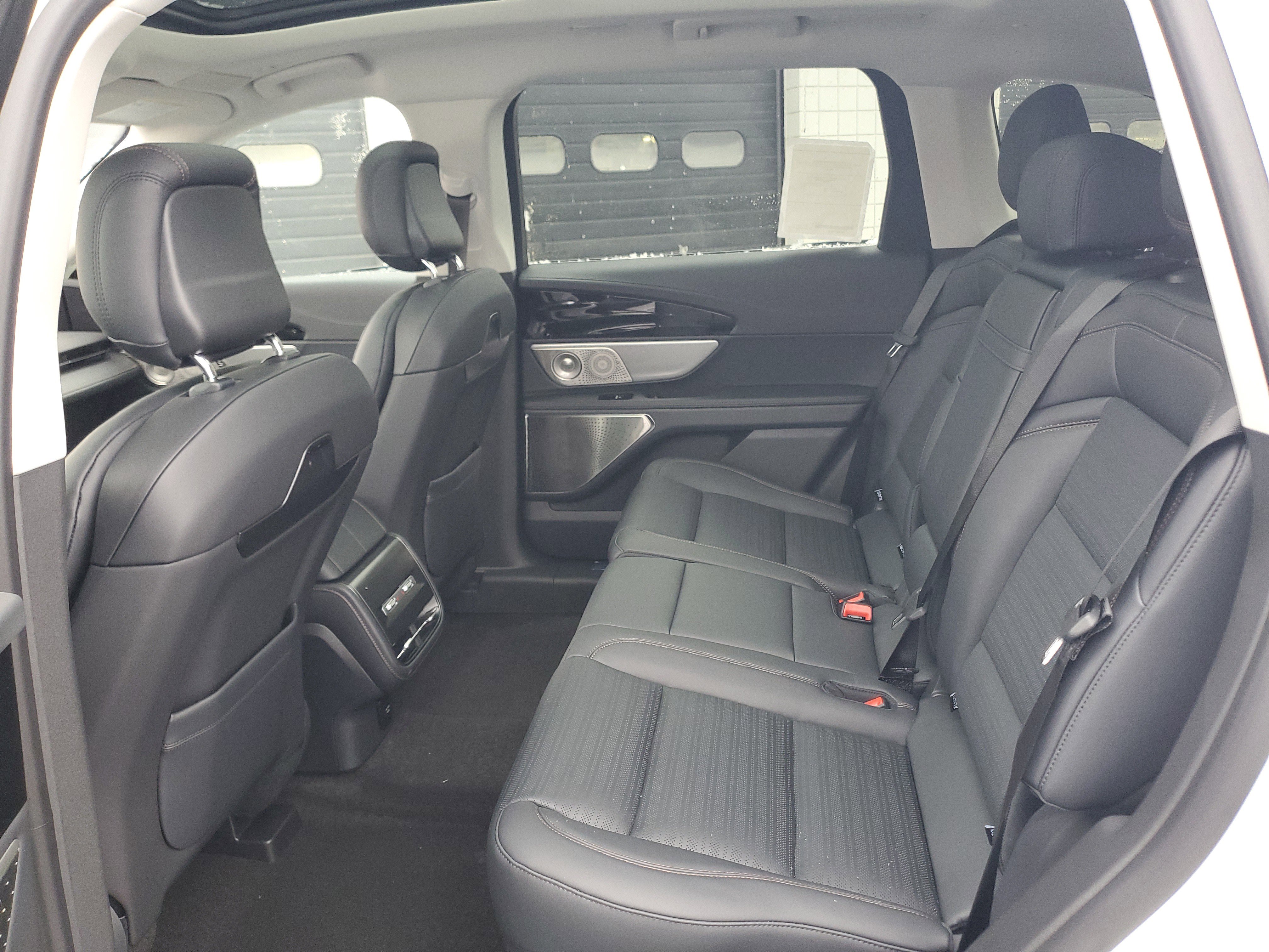 New 2026 Lincoln Nautilus Reserve image 28