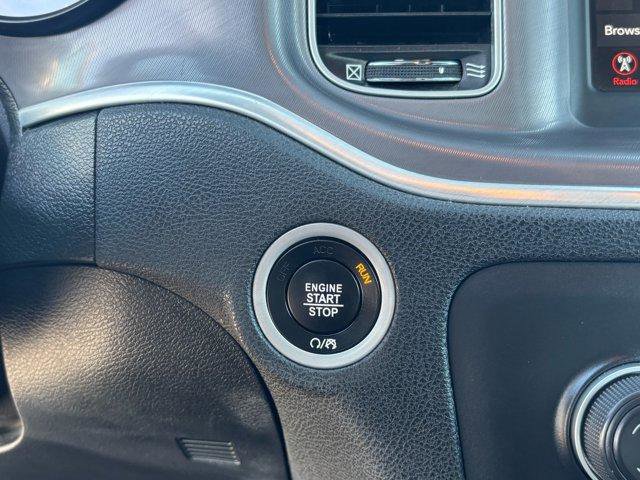 Used 2022 Dodge Charger SXT image 25