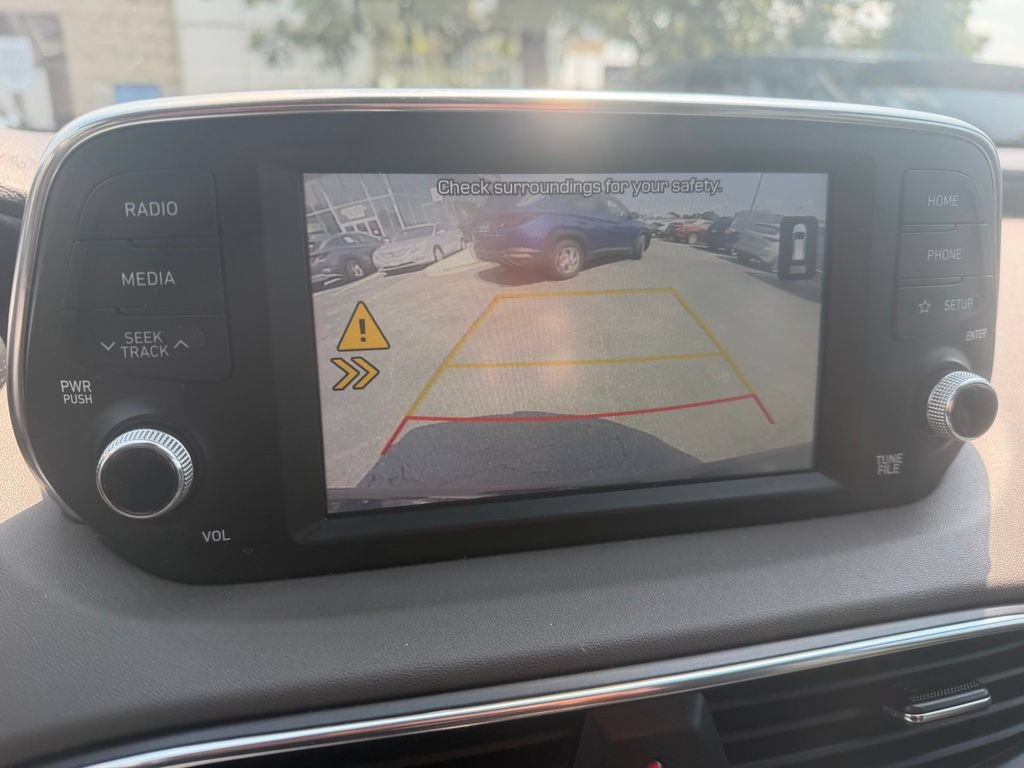 Used 2020 Hyundai Santa Fe SEL FWD image 10