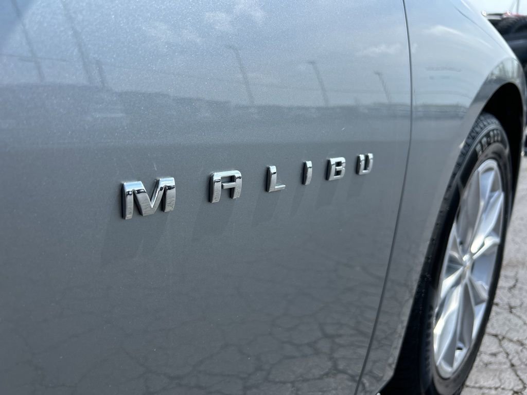 Used 2024 Chevrolet Malibu LT FWD image 12