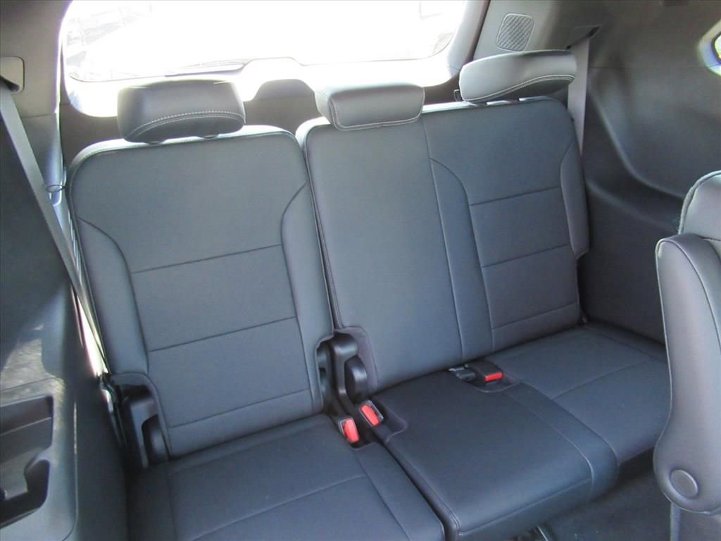 New 2026 Buick Enclave Preferred w/ Power Package FWD image 30