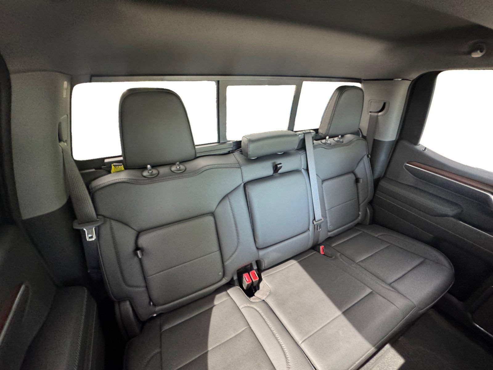 Certified 2025 GMC Sierra 1500 Denali w/ Denali Reserve Package AWD/4WD image 17