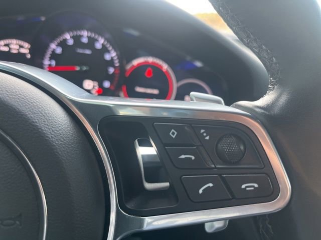 Used 2019 Porsche Cayenne Base image 16
