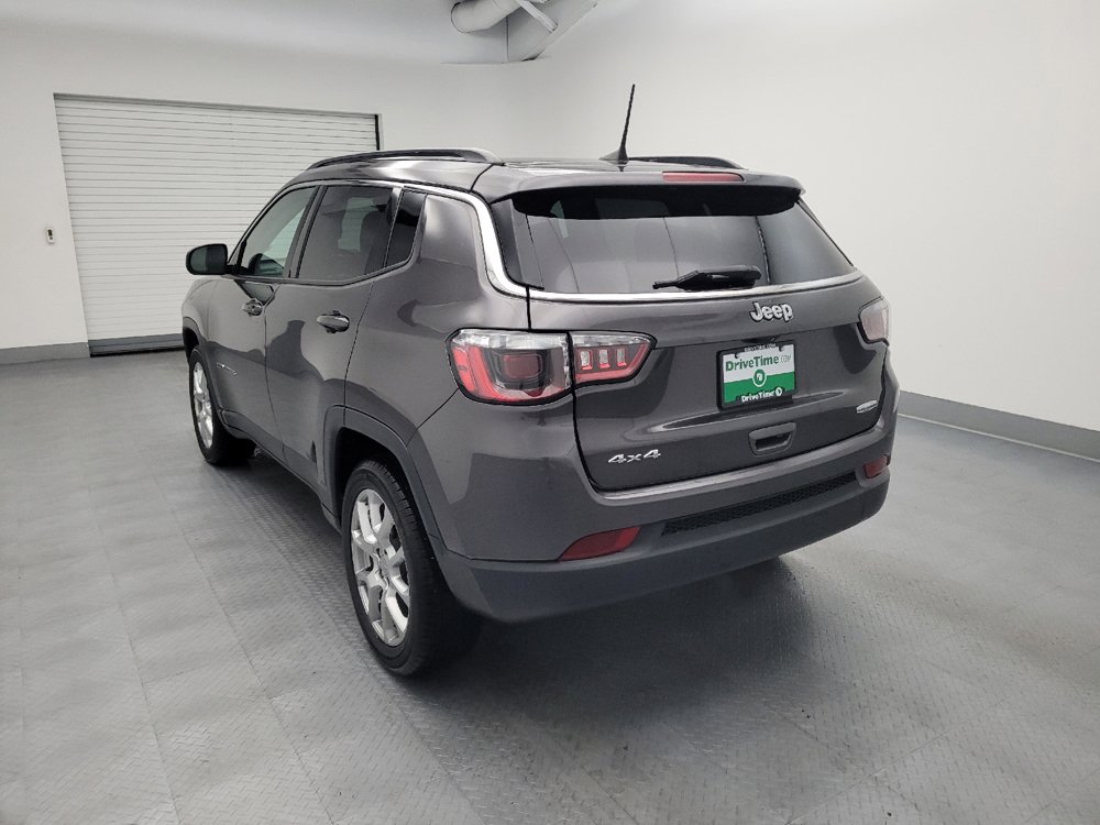 Used 2022 Jeep Compass Latitude w/ Sun and Sound Group AWD/4WD image 5
