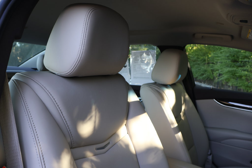 Used 2016 Cadillac XTS Luxury w/ LPO, Protection Package FWD image 42