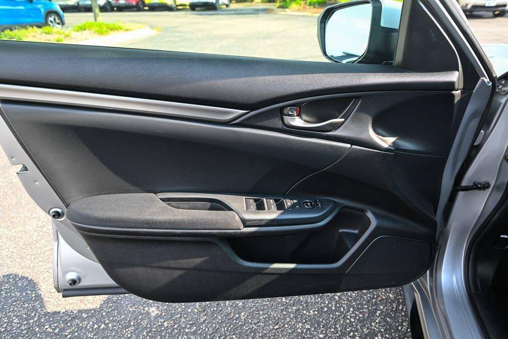 Used 2018 Honda Civic Sport image 19