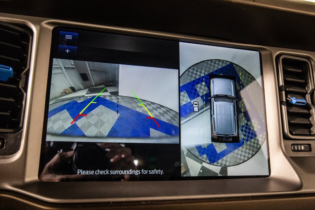 Used 2023 Ford Bronco Outer Banks image 19